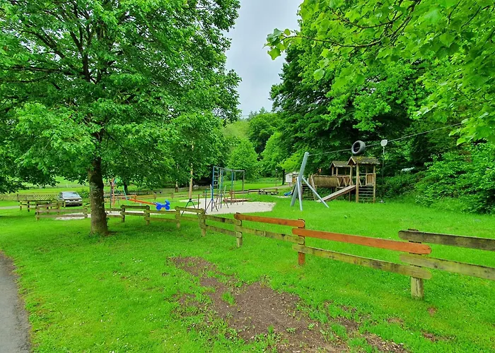 Eifel Dahmen Apartamento *